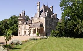 Bed And Breakfast Château De La Court D'aron À